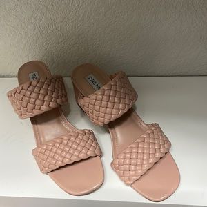 Steve Madden Daphnee Block Heel Sandal
